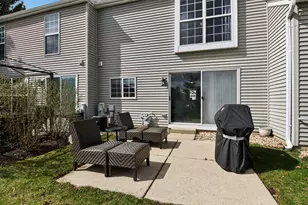 25 N Oltendorf Rd, Streamwood, IL 60107 - Photo 23