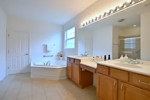 572 Tuscan View Dr, Elgin, IL 60124 - Photo 25