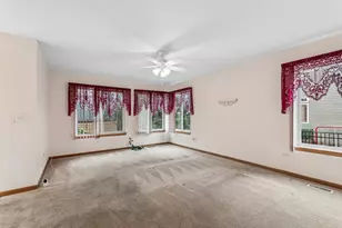 1921 Baldwin Way, Bolingbrook, IL 60490 - Photo 9