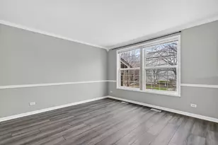 1538 Bristol Ln, Wood Dale, IL 60191 - Photo 5