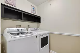 1538 Bristol Ln, Wood Dale, IL 60191 - Photo 17