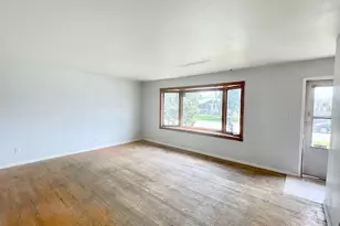 8574 W 73rd Pl, Justice, IL 60458 - Photo 7