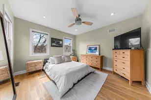 2159 W Wilson Ave, Chicago, IL 60625 - Photo 19