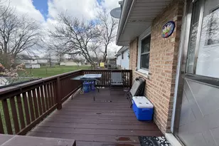 18052 Soleri Dr, Country Club Hills, IL 60478 - Photo 19