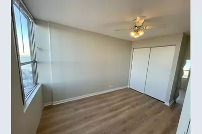 655 W Irving Park Road #3006, Chicago, IL 60613 - Photo 9