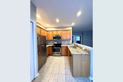 255 N Sacramento Street #D, Sycamore, IL 60178 - Photo 3