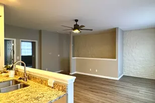 255 N Sacramento St, Sycamore, IL 60178 - Photo 5