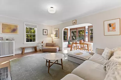 2646 Eastwood Avenue, Evanston, IL 60201 - Photo 19