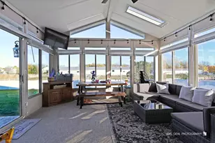 415 Kingsport Dr, Gurnee, IL 60031 - Photo 11