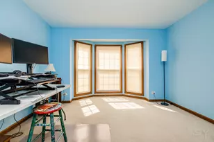 381 Millington Ln, Aurora, IL 60504 - Photo 23