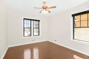 148 Clyde Ave, Evanston, IL 60202 - Photo 9