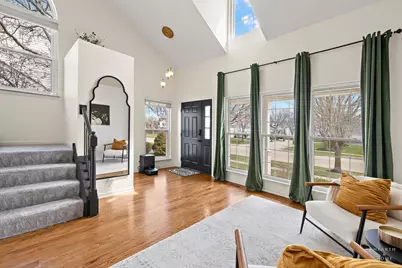 5515 Chancery Way, Lake in the Hills, IL 60156 - Photo 5