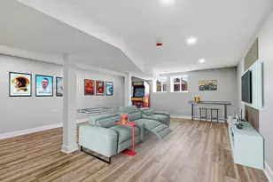 5020 W Fletcher St, Chicago, IL 60641 - Photo 25