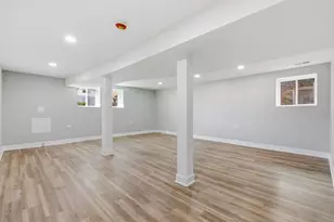 5020 W Fletcher St, Chicago, IL 60641 - Photo 27