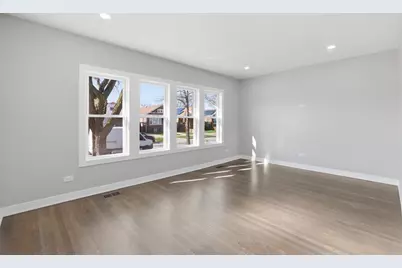 5020 W Fletcher Street, Chicago, IL 60641 - Photo 3