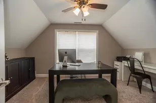 9840 S St Louis Ave, Evergreen Park, IL 60805 - Photo 9