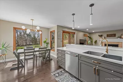 4917 W Glenbrook Trail, McHenry, IL 60050 - Photo 11