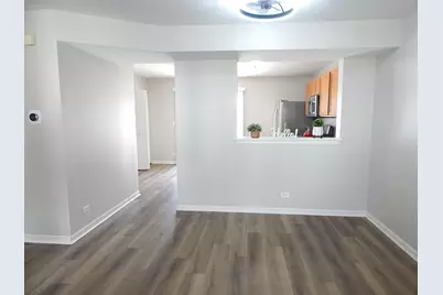 409 E Victoria Circle #409, North Aurora, IL 60542 - Photo 5