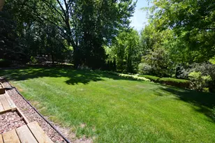 2940 Imperial Oaks Dr, Rockford, IL 61114 - Photo 3