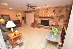 2940 Imperial Oaks Dr, Rockford, IL 61114 - Photo 19