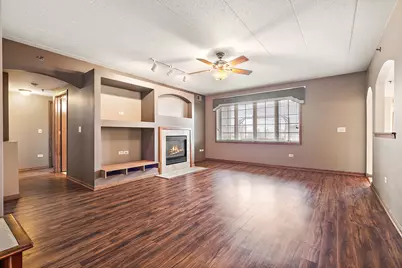 7935 Trinity Circle #1SE, Tinley Park, IL 60487 - Photo 3