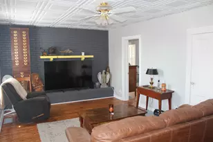 216 S Grant St, Clifton, IL 61727 - Photo 5