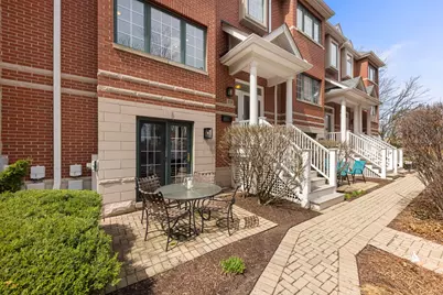 216 N Addison Avenue, Elmhurst, IL 60126 - Photo 3
