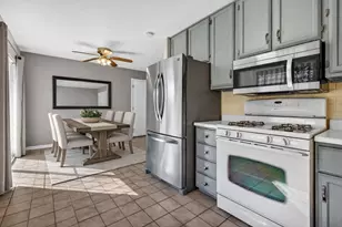 8125 W Norwood Dr, Frankfort, IL 60423 - Photo 11