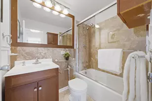 3550 N Lake Shore Dr, Chicago, IL 60657 - Photo 17