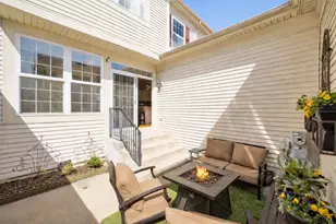 2715 Langley Cir, Glenview, IL 60026 - Photo 21