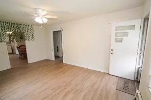 627 Manhattan Rd, Joliet, IL 60433 - Photo 3