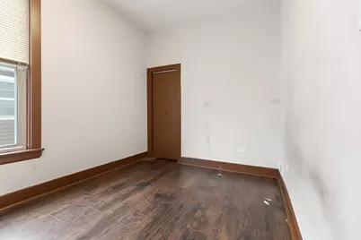 12120 S Parnell Avenue, Chicago, IL 60628 - Photo 19