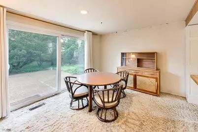 307 Crestwood Village, Northfield, IL 60093 - Photo 11