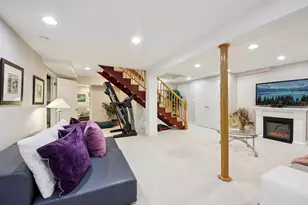 144 N Fiore Pkwy, Vernon Hills, IL 60061 - Photo 33