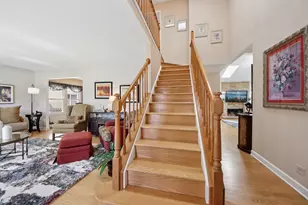 144 N Fiore Pkwy, Vernon Hills, IL 60061 - Photo 21