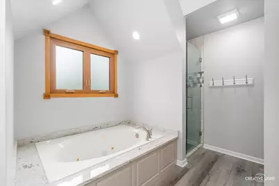 5 W Royal Oaks Drive, Bristol, IL 60512 - Photo 13