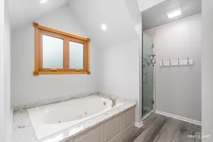 5 W Royal Oaks Dr, Bristol, IL 60512 - Photo 13