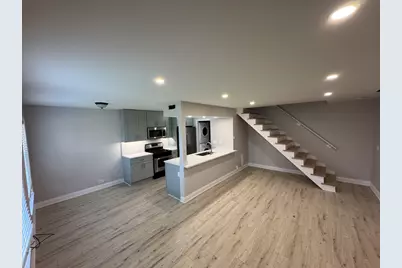 728 E Old Willow Road #104B, Prospect Heights, IL 60070 - Photo 5