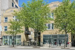 2547 N Clark St, Chicago, IL 60614 - Photo 1