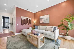 2547 N Clark St, Chicago, IL 60614 - Photo 3