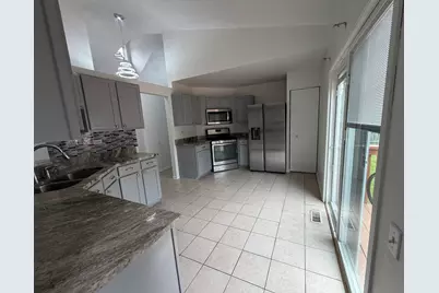 2354 Nantucket Lane, Elgin, IL 60123 - Photo 9