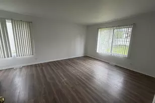 2354 Nantucket Ln, Elgin, IL 60123 - Photo 17