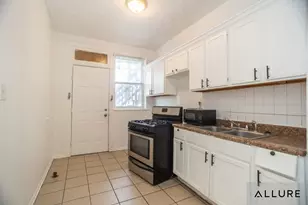 7250 S Yale Ave, Chicago, IL 60621 - Photo 5