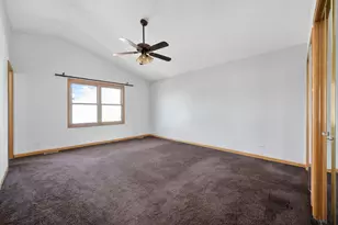 396 Ridgeland Ave, West Chicago, IL 60185 - Photo 17