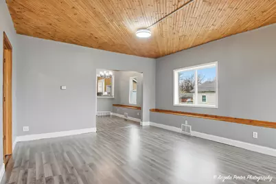 320 E Washington Street, Round Lake Park, IL 60073 - Photo 5