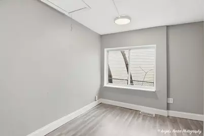 320 E Washington Street, Round Lake Park, IL 60073 - Photo 17