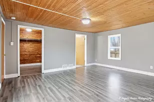 320 E Washington St, Round Lake Park, IL 60073 - Photo 21