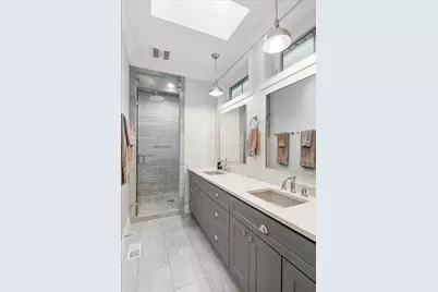 2514 W Moffat Street, Chicago, IL 60647 - Photo 13