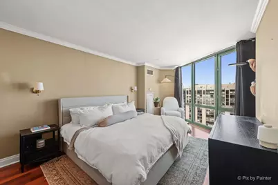 111 W Maple Street #3401, Chicago, IL 60610 - Photo 17