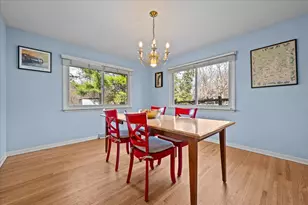 230 W Center Ave, Lake Bluff, IL 60044 - Photo 9